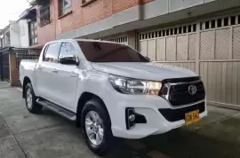 Toyota , Hilux, 2019, 49000 km