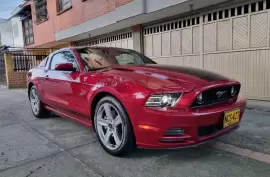 Ford, Mustang, 2013, 400 km